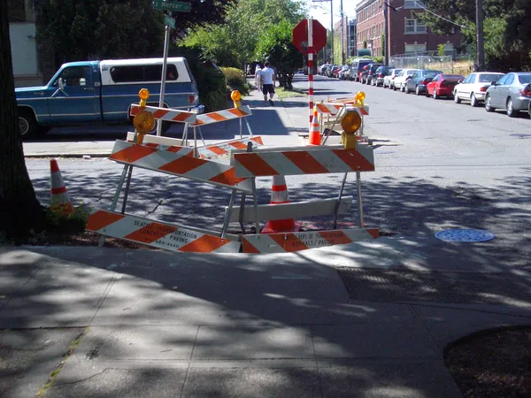 Expect Local Bottlenecks: Lane Restrictions Active on 7th Street and 75th Avenue